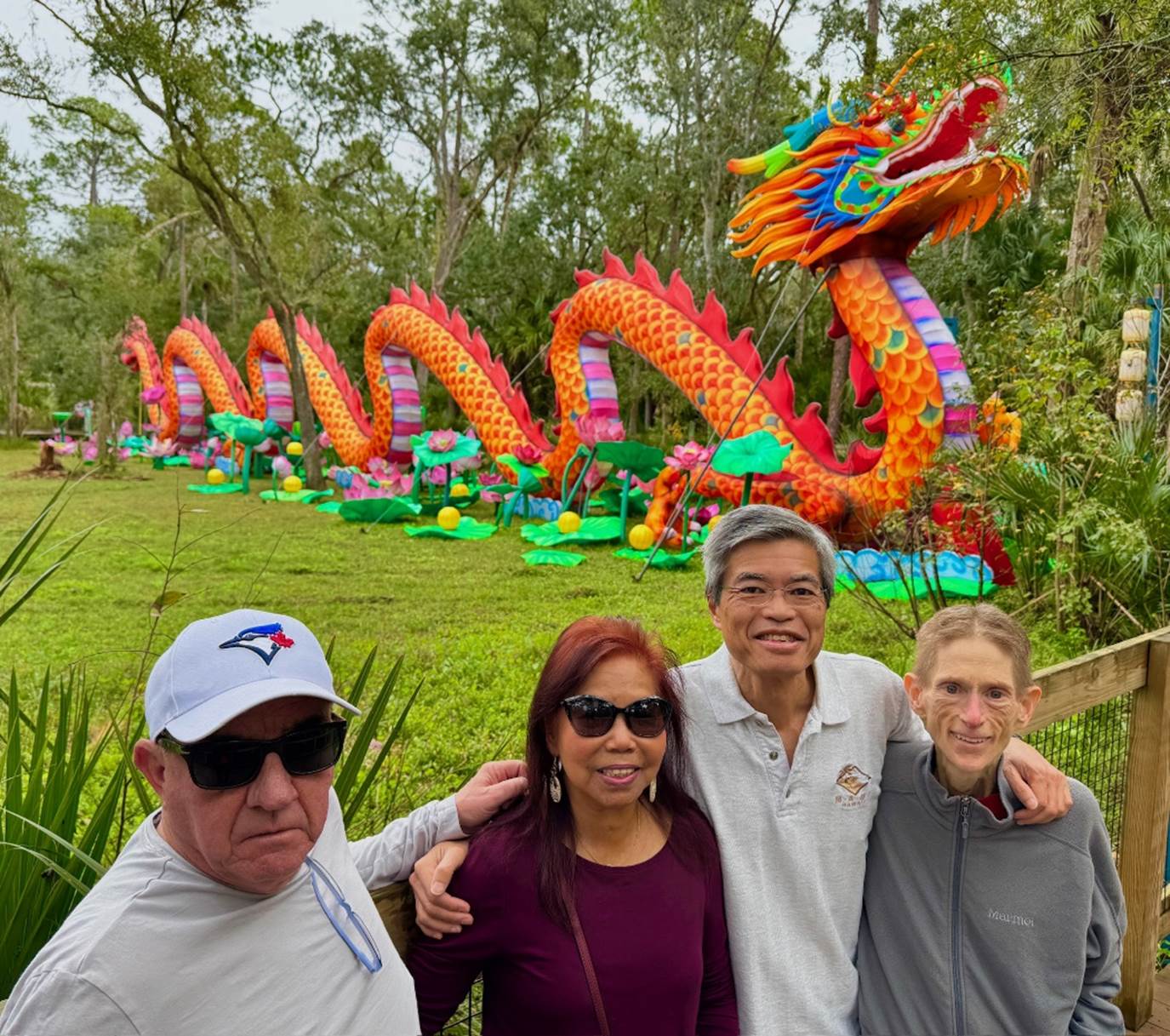 A group of people posing for a picture

Description automatically generated